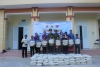 Đoàn Thanh niên Công an TP Điện Biên Phủ phối hợp với các nhà hảo tâm tặng 2 tấn gạo cho các gia đình khó khăn
