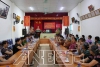 Công an phường Mường Thanh tuyên truyền, hướng dẫn thực hiện Đề án 06